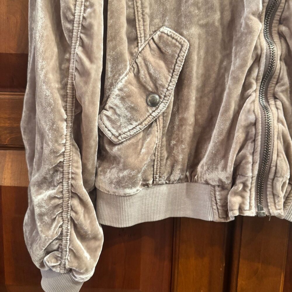 Free People Ruched Velvet Bomber Jacket Taupe Beige Boho Medium - Picture 8 of 16